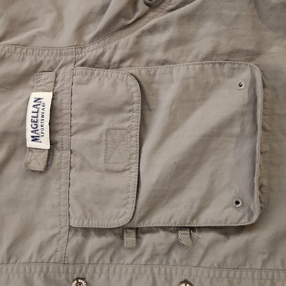 Magellan Sportswear Olive Green Button-Up Fishing Guide Shirt - Picture 3 of 8